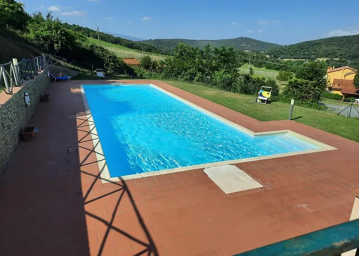 Sleeps 4 6-private Pool - Remote Countryside Daire Bucine